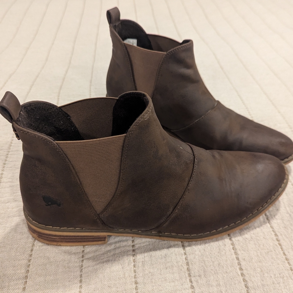 Rocket Dog Dark Brown Ankle Booties